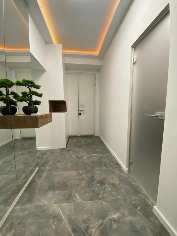 Apartman Tinea Zagreb Exteriör bild