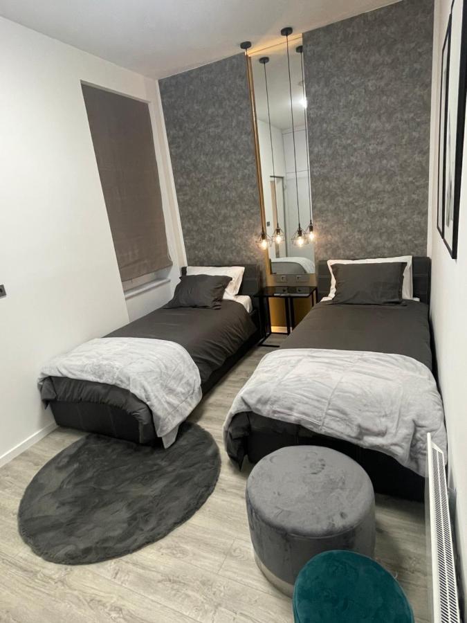 Apartman Tinea Zagreb Exteriör bild